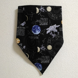 宇宙（ブラック）子供用三角巾　ゴム紐付 4枚目の画像