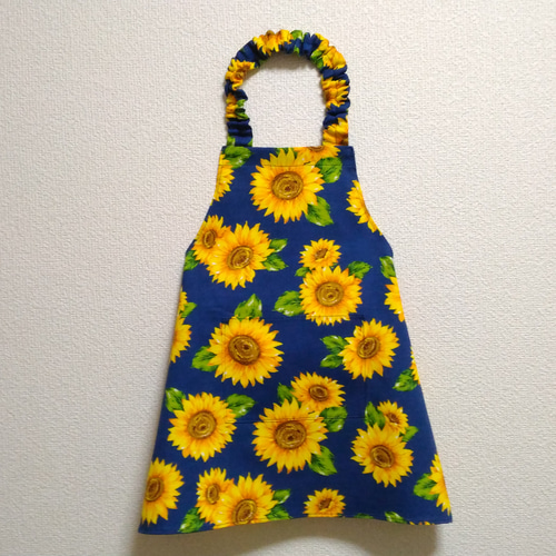 女の子　エプロン　ひまわり　100㎝　110㎝ 120㎝ 女の子 エプロン ひまわり 100㎝ 110㎝ 120㎝