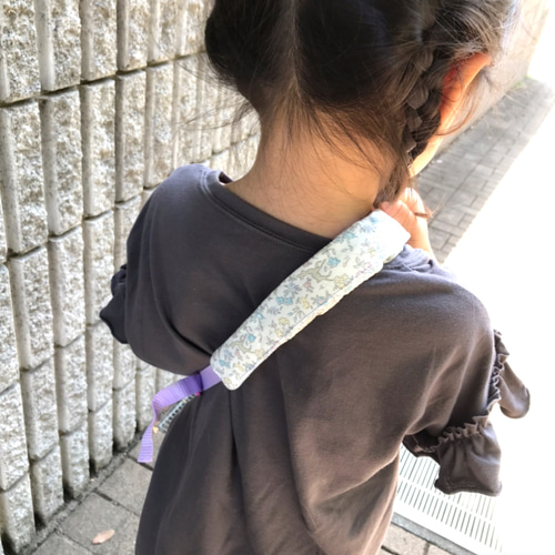 まぁちゃん　　リバティキルティング　水筒紐カバー まぁちゃん様専用ページ 水筒肩紐カバー リバティキルティング