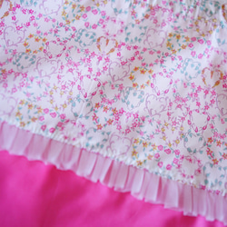 【L 40×35】リバティメイジー＆チュールレースの巾着袋・濃ピンク・縦40cm×横35cm・かわいい・ナップサック 5枚目の画像