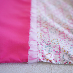 【L 40×35 持ち手あり】リバティメイジー＆チュールレースの巾着袋・濃ピンク・縦40cm×横35cm・ナップサック 7枚目の画像