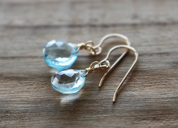 スカイブルートパーズ＜マロンカット・AAA＞のピアス（14KGF） ピアス