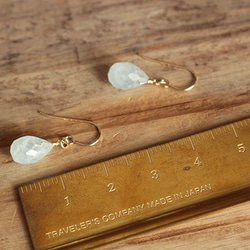 [歐] 海藍寶石<水滴形>耳環 (K14GF) 第4張的照片