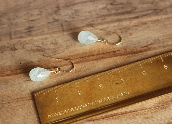 [歐] 海藍寶石<水滴形>耳環 (K14GF) 第4張的照片