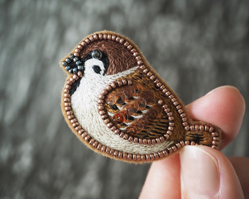 【サンコウチョウ】ビーズ刺繍ブローチバッグチャーム 99ef4cb5f23c99d53fd6761007ea09