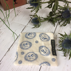 キット2枚組    ボタニカル刺繍コースター麻布ベージュ花柄 3枚目の画像
