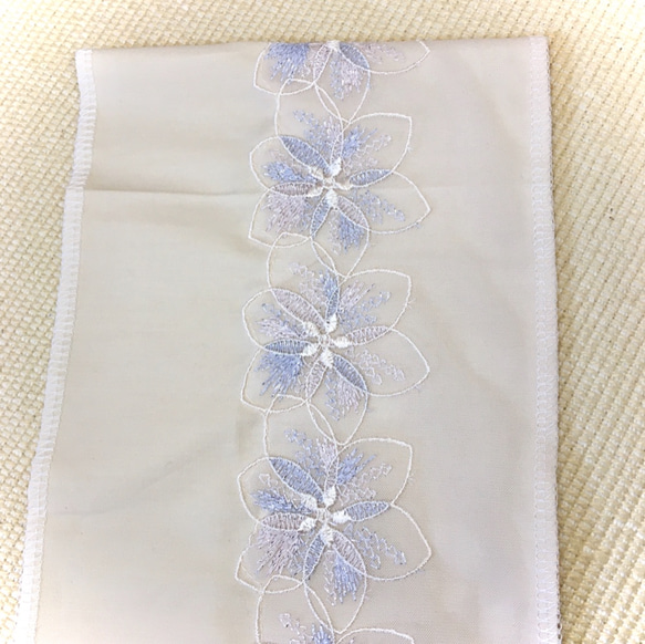 洗える刺繍半衿　煌めくお花刺繍 8枚目の画像