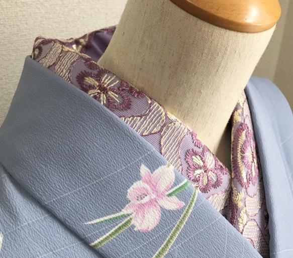 洗える刺繍半衿　艶やかな紫のお花刺繍 3枚目の画像