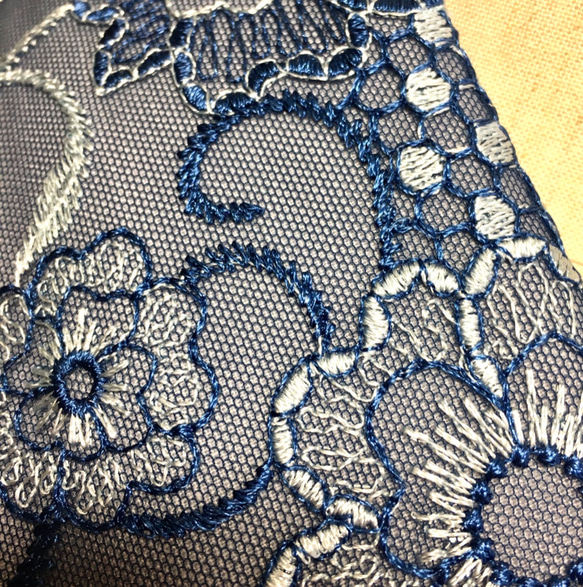 洗える刺繍半襟　青いお花の刺繍【ラスト】 8枚目の画像