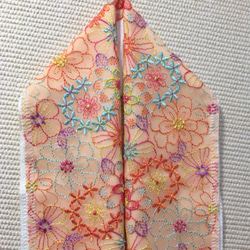 洗える刺繍半衿　キャンディカラーのお花【ラスト】 8枚目の画像