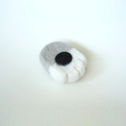 猫の手マグネット サバトラ白 セット 羊毛フェルト 4枚目の画像