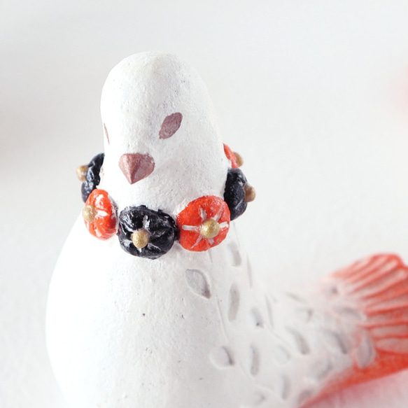 鳥の置物  ハロウィンカラー 幸せ運ぶ白い鳥 陶置物  【期間限定】 8枚目の画像