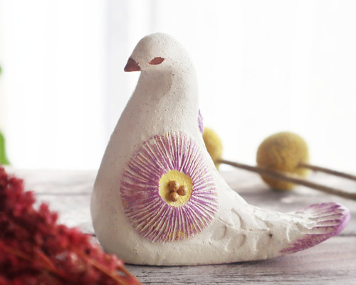 陶置物 幸せ運ぶ白い鳥 アンティーク風仕上げ パステルライラック 再販