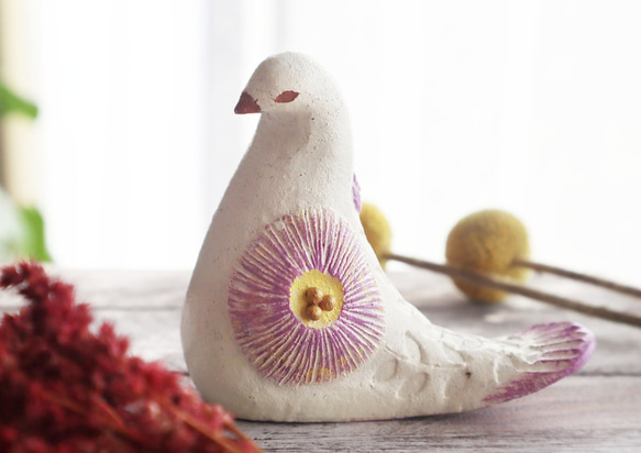 陶置物 幸せ運ぶ白い鳥 アンティーク風仕上げ パステルライラック 再販