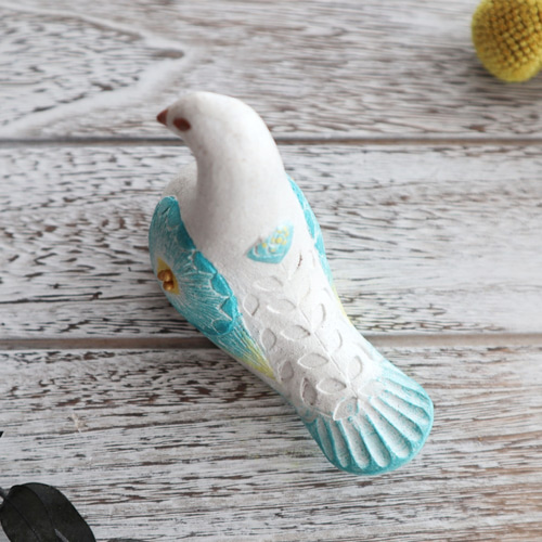 モンクレール白い陶器製の鳥の彫刻 モンクレール白い陶器製の鳥の彫刻