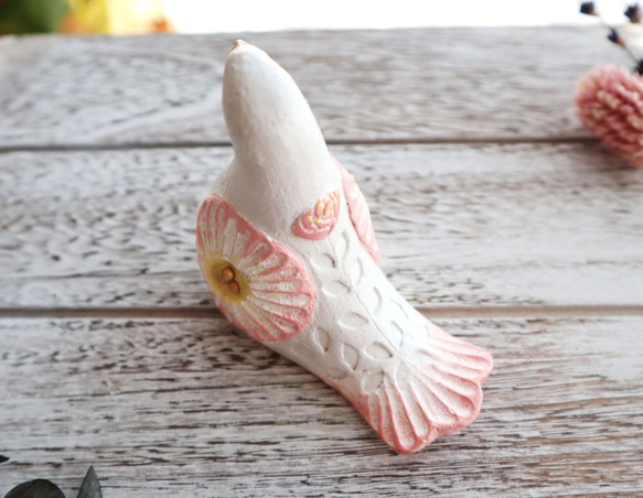 【受注制作】陶置物 幸せ運ぶ白い鳥 アンティーク風仕上げ／パステルピーチ3 9枚目の画像