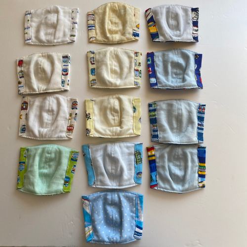 キッズマスク 男の子用 幼児〜小学校低学年 立体マスク ダブルガーゼ