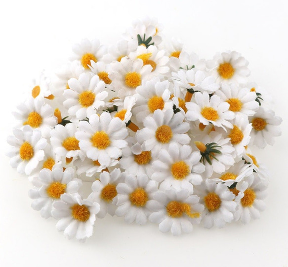 白花シルクフラワー 10個 2.5cm*2.5cm 1枚目の画像