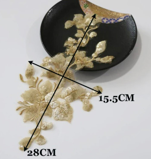 スパンコールモチーフ　サイズ: 28 × 15.5 センチ ゴールド 2枚目の画像