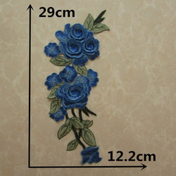 豪華ブルーフラワー刺繍モチーフ 29cm*12.2cm 2枚目の画像