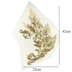 ゴールドスパンコールモチーフ　42cm * 22cm 3枚目の画像