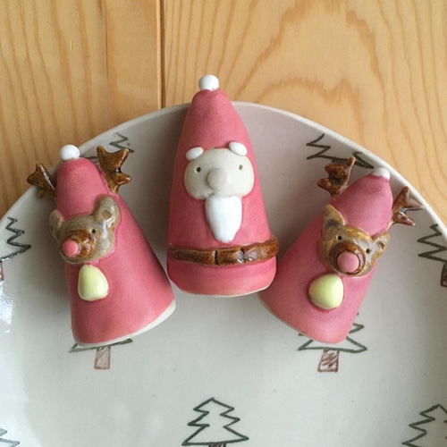 クリスマス サンタクロース 陶器 装飾品 楽天市場】サンタクロース 装飾 置物 飾り 小物入れ 雑貨 陶器