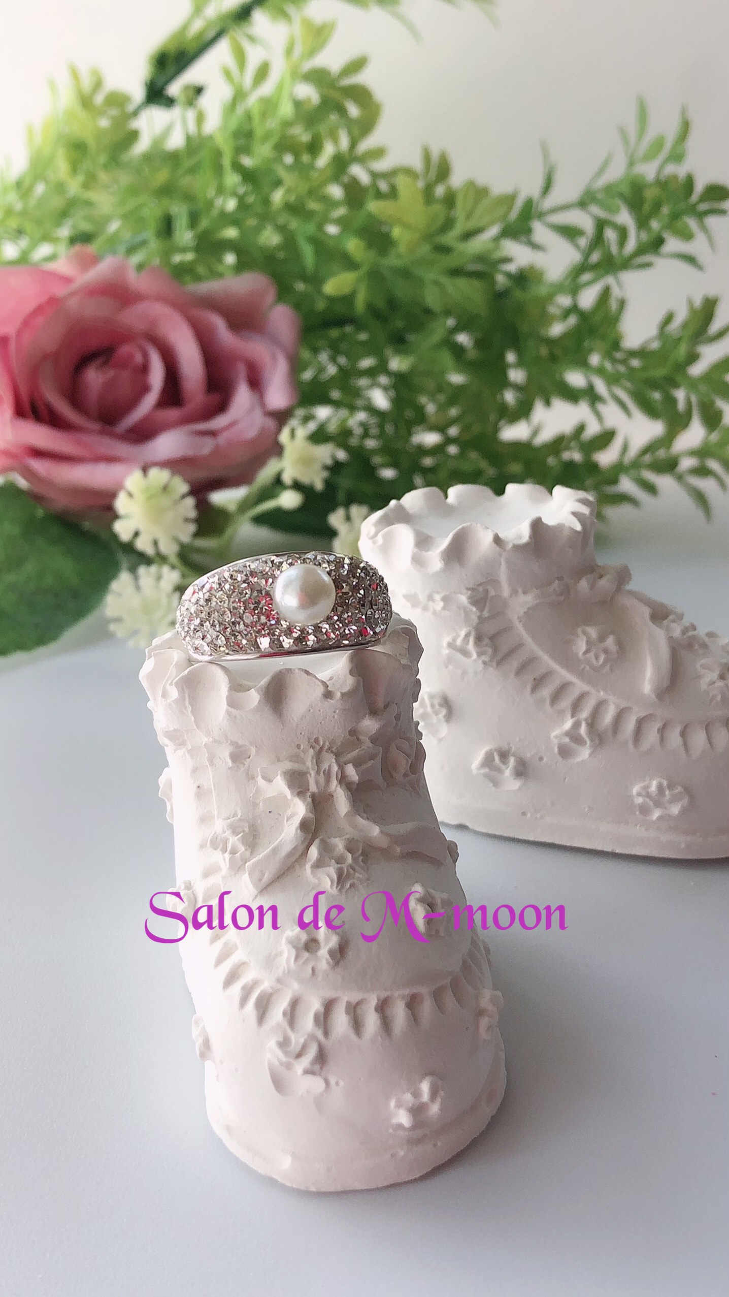 グルーデコ リング クリスタル パール エレガント フォーマルにも使える 上品 キラキラ 指輪 18