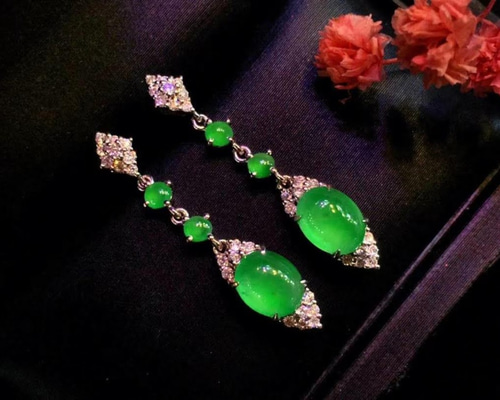 791 受注制作 k18金ゴールド 天然 A貨 極上品 翡翠 ピアス