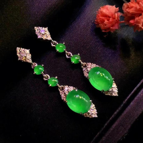 791 受注制作 k18金ゴールド 天然 A貨 極上品 翡翠 ピアス