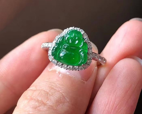 844 受注制作 k18金ゴールド 天然 陽緑 本翡翠 リング みろくぼさつ