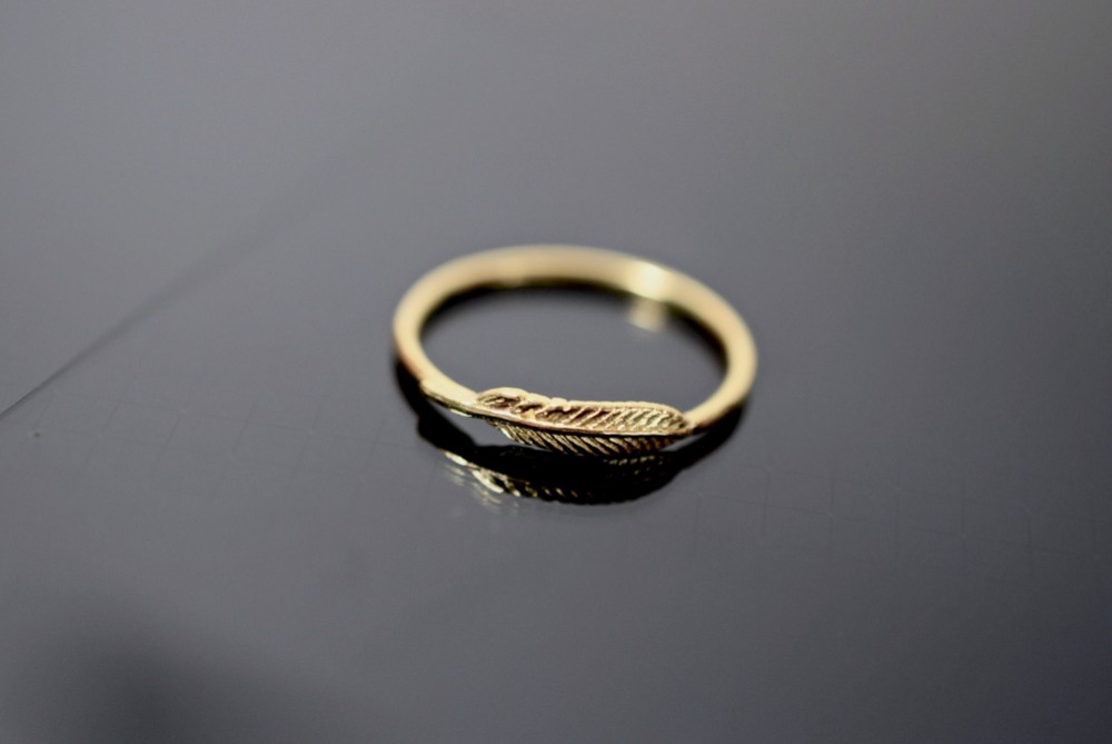 907 現品 小指 7.0号 k10金 10k金ゴールド 月桂樹の葉 リング 指輪