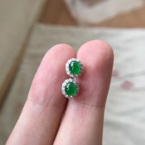 マイクラ 人気アイテム 424 k18金ゴールドピアス 翡翠ピアス ダイヤモンドピアス 母の日 アクセサリー