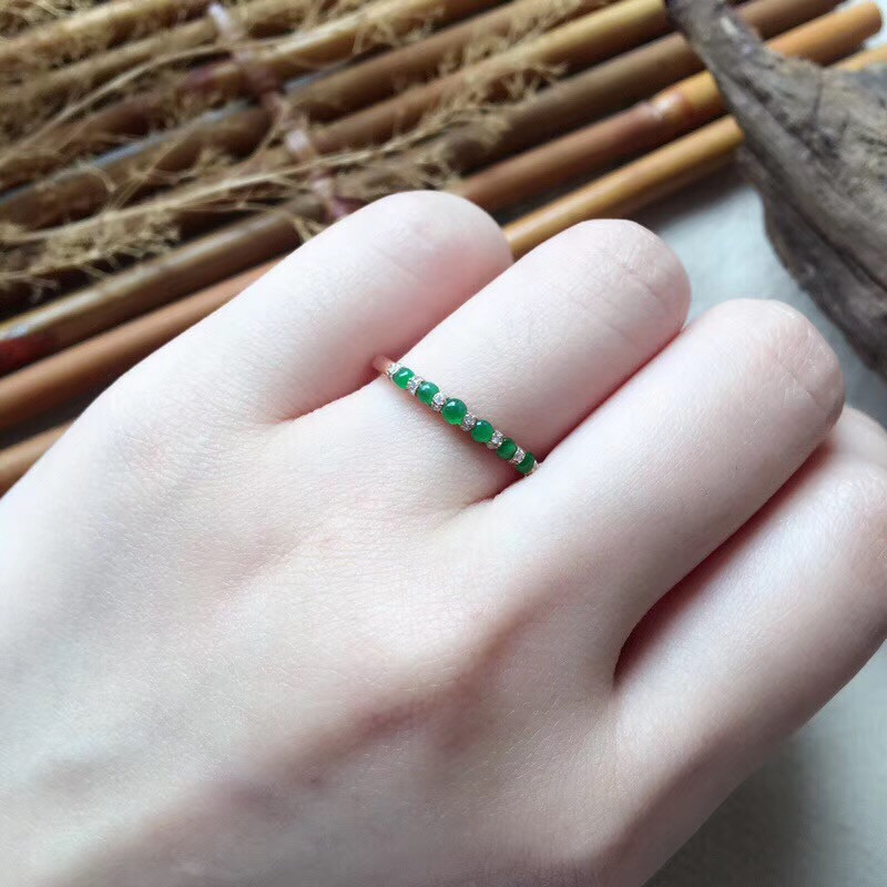 481 特売 k18金リング ゴールド 翡翠リング ダイヤモンドリング 指輪