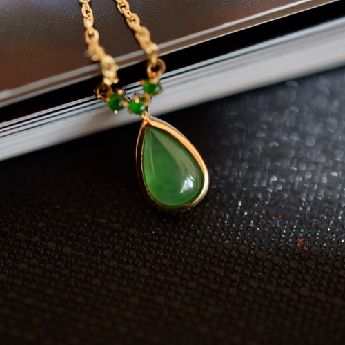 614 受注製作 k18金ゴールド ミャンマー産 宝石質 氷種 本翡翠