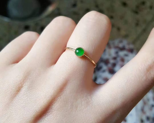 700 受注制作 18金ゴールド 氷種 陽緑 本翡翠 リング 指輪 覆輪留め 一