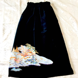 黒留袖着物リメイクウエストゴムギャザースカート送料無料フリーサイズ1点物黒留袖着物リメイクウエストゴムスカート275 7枚目の画像