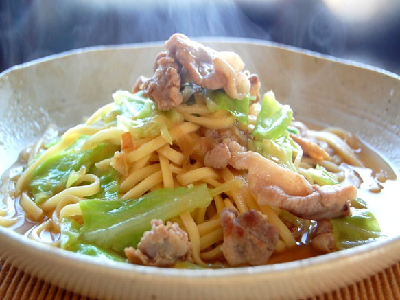 【生パスタ麺＆和風スープ】 豚ばら肉とキャベツの和風　１人前 1枚目の画像