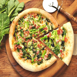 春限定 【天然酵母ピザ】 「焦がし」な花とベーコンのガーリックソースピザ　２０ｃｍ 3枚目の画像
