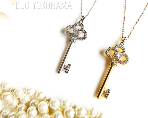 送料無料】キーネックレス スワロ ロングネックレス ニッケルフリー 鍵