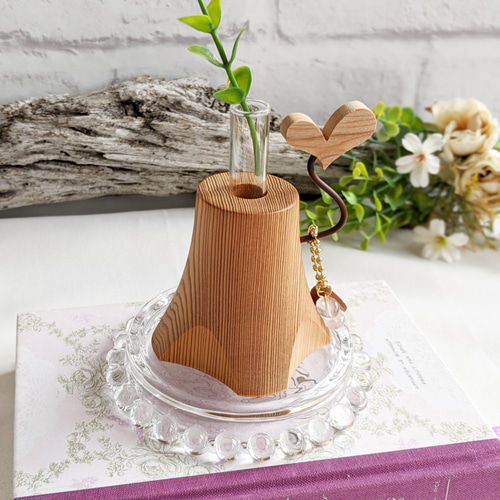 ☆アンティーク・屋久杉?工芸品・高さ30㎝×横35㎝・天然木の一輪挿し