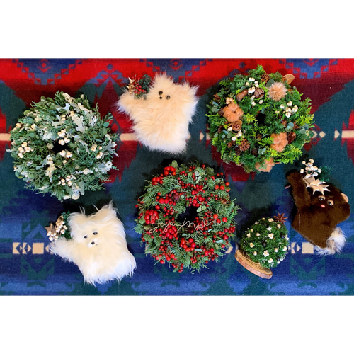 クリスマスリース　フレッシュ（セミオーダー・サンキライ) ４０cm３～４日後発送 サンキライとバラの実のフレッシュクリスマスリース リース nabeco