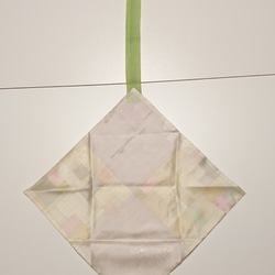 ポジャギ　袱紗　淡い色　絹１００％　　覆い布や壁飾りにも 4枚目の画像