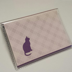 彫紙アートで作るカードケース＜ネコ　Aタイプ：パープル＆ピンク＞ 2枚目の画像