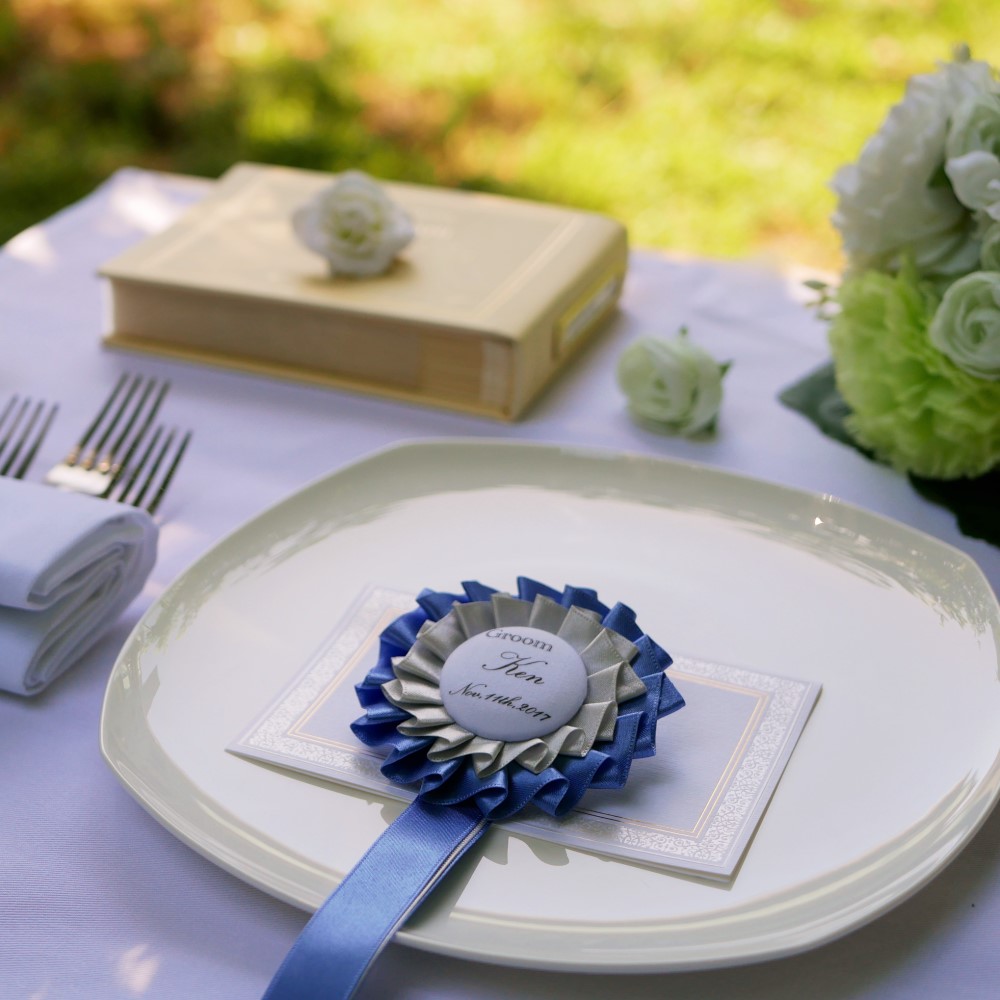 新郎新婦ロゼット【ラグジュアリープリーツ】ミディアムブルー＆シルバー