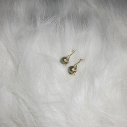 【S'orienter】珍珠葉脈耳針(925銀針) 第2張的照片
