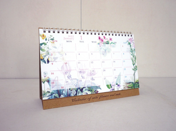 2022 卓上カレンダー 【 Calendar of wildflowers and nuts 】 6枚目の画像