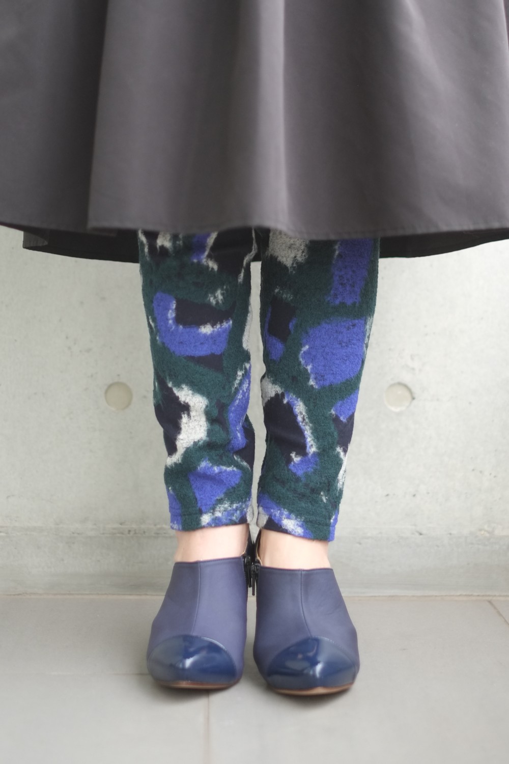 レギンス／thin ice