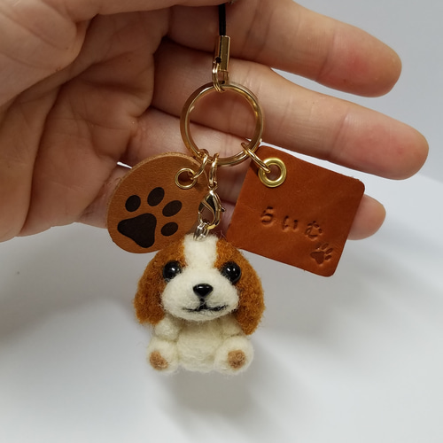 1_2d4984bf41c7d787ede51ae20411  