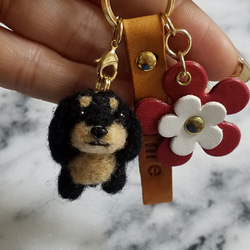 羊毛フェルト、ミニチュアダックスキーホルダー オーダーメイドでき