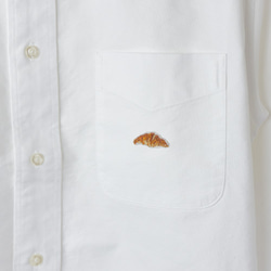 ボタンダウンシャツ【サックスブルー】；クロワッサン刺繍付き 10枚目の画像